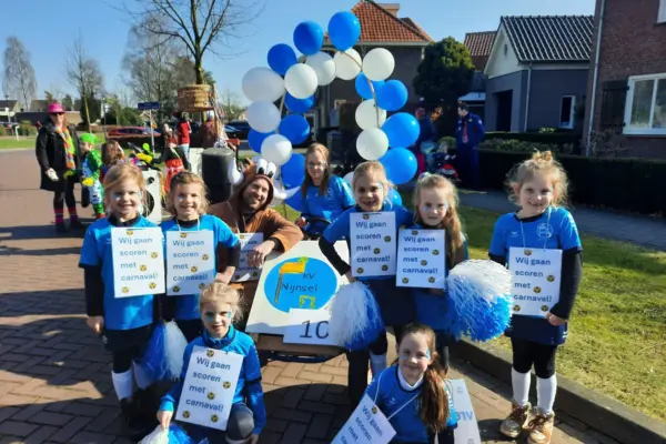 WhatsApp Image 2025-09-12 at 15.12.01 WhatsApp Image 2025-09-12 at 15.12.01