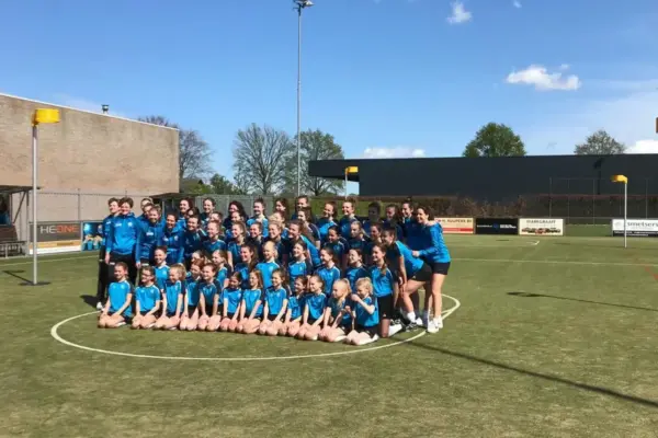 WhatsApp Image 2025-09-12 at 15.12.04 (1) WhatsApp Image 2025-09-12 at 15.12.04 (1)